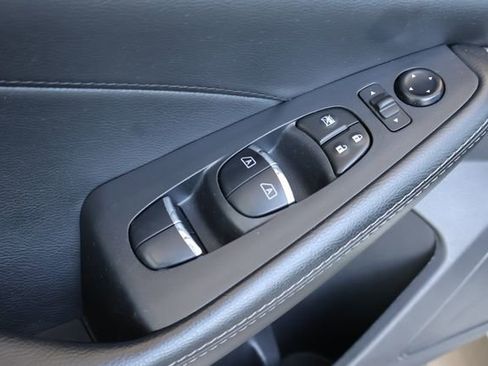 Used 2021 Nissan Maxima Platinum w/ Sport Mat Group FWD image 13