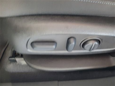 Used 2022 Chevrolet Blazer LT image 5