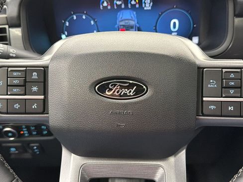 Used 2025 Ford F150 Lariat image 27