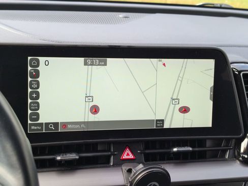 Used 2023 Kia Sportage EX image 24