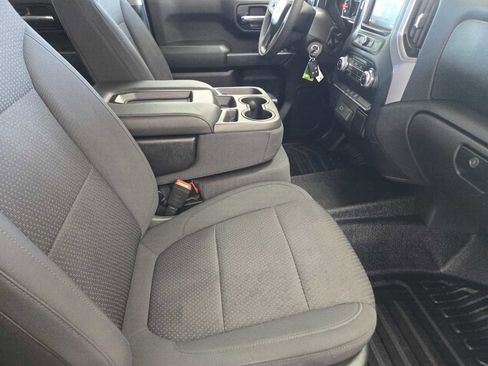 Used 2020 GMC Sierra 1500 4x4 Crew Cab w/ Sierra Value Package image 14