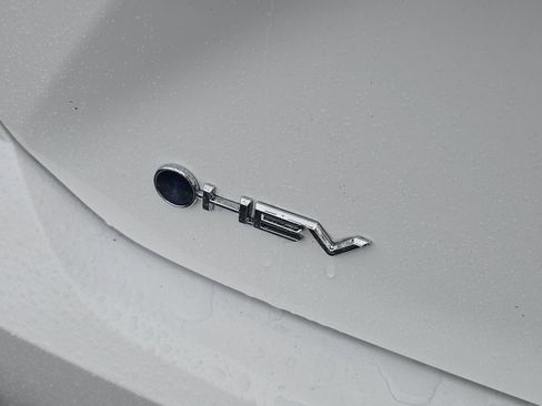 Used 2025 Toyota Camry XSE image 5