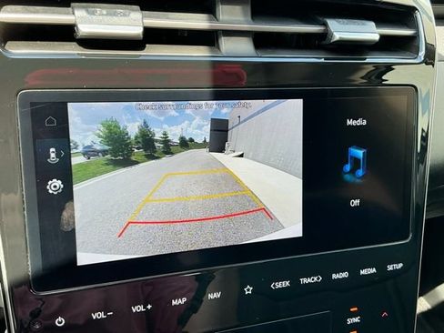 Used 2024 Hyundai Tucson SEL w/ Convenience Package FWD image 24