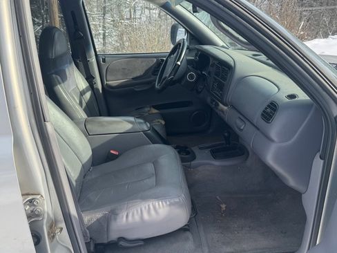 Used 1998 Dodge Durango SLT image 7