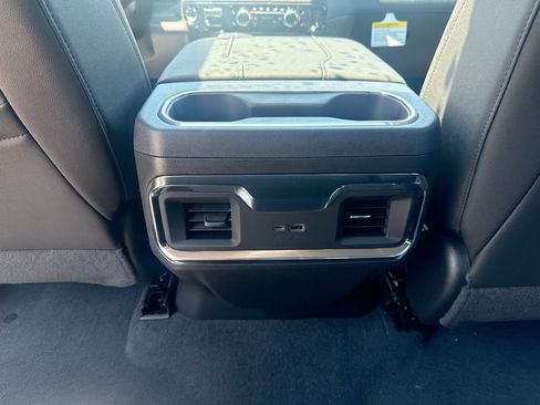 New 2026 GMC Sierra 1500 Elevation w/ Elevation Premium Package AWD/4WD image 22