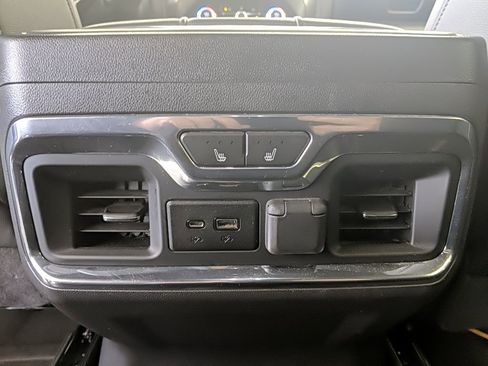 Used 2021 GMC Sierra 1500 AT4 image 16