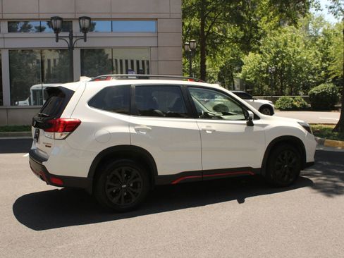 Used 2019 Subaru Forester Sport AWD/4WD image 7