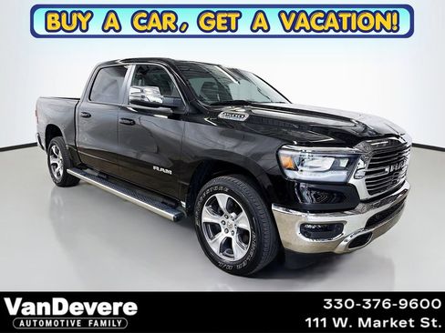 Used 2023 RAM 1500 Laramie AWD/4WD image 1
