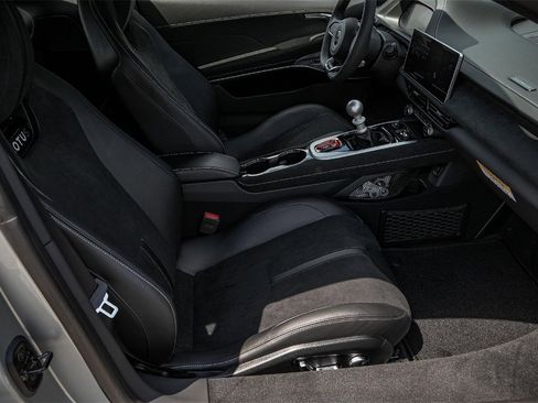 New 2025 Lotus Emira image 36