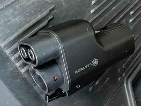 Used 2024 Cadillac Lyriq Sport image 13