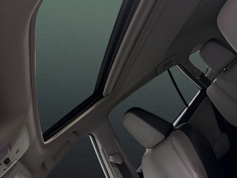 Used 2018 Toyota RAV4 Limited FWD image 25