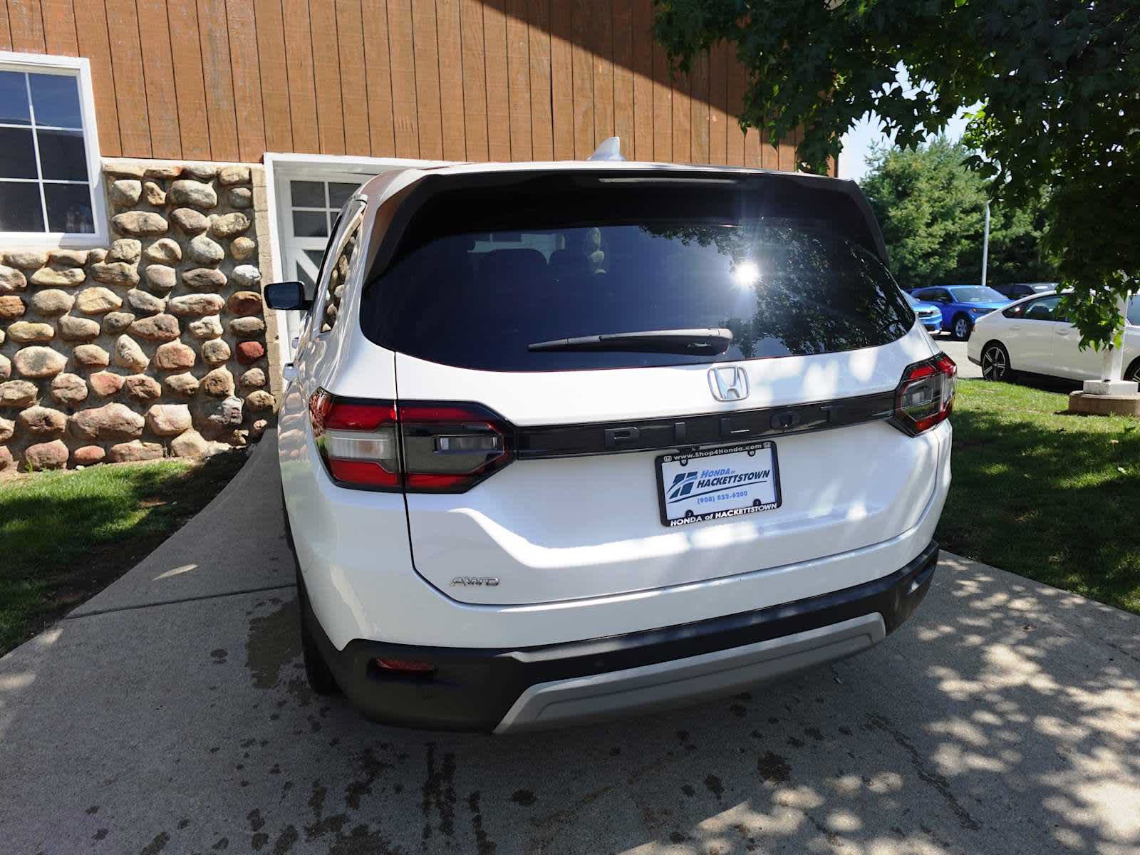Certified 2024 Honda Pilot EX-L image 5