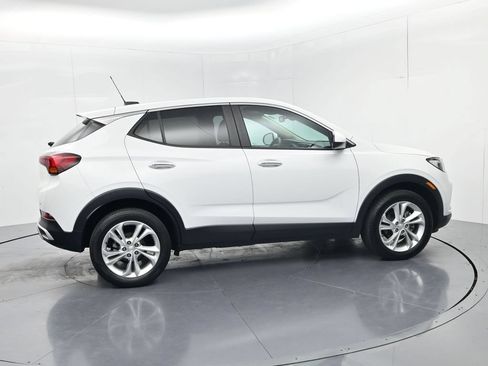 Used 2023 Buick Encore GX Preferred w/ Cold Weather Comfort Package AWD/4WD image 8