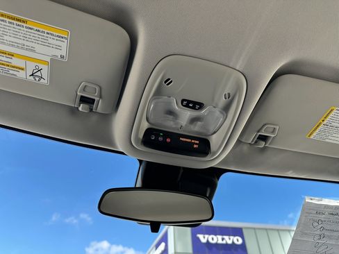 Used 2023 Chevrolet TrailBlazer LS image 17