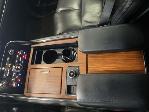 Used 2019 Lincoln Navigator Reserve w/ Cargo Package image 21