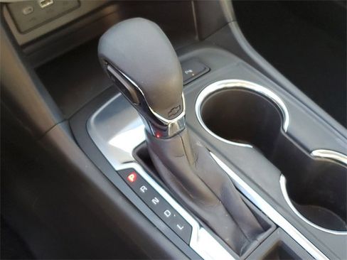 Used 2023 Chevrolet Equinox LT w/ Driver Convenience Package image 22