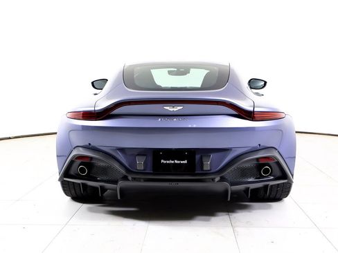 Used 2020 Aston Martin V8 Vantage Coupe RWD image 32