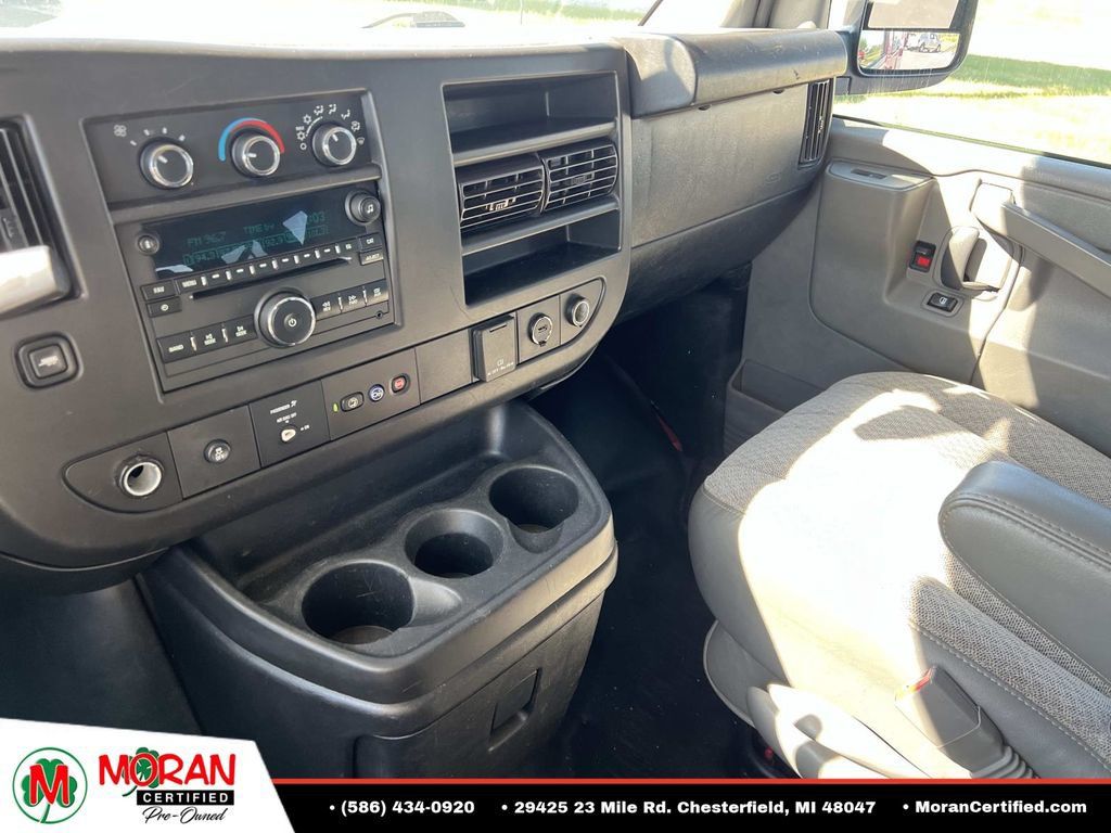 Used 2019 Chevrolet Express 2500 LS w/ Driver Convenience Package RWD image 26