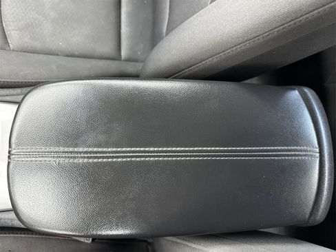 Used 2020 Chevrolet Malibu LT image 22