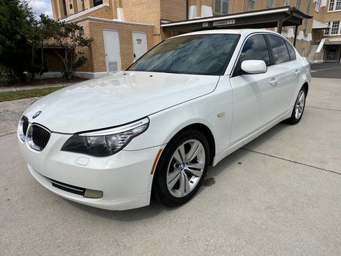 Used 2009 BMW 528i Sedan RWD image 4