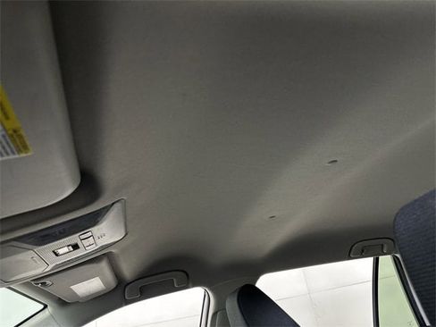 Used 2021 Toyota RAV4 LE image 19