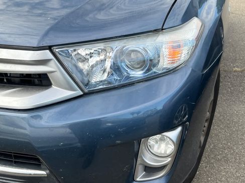 Used 2012 Toyota Highlander Limited image 11