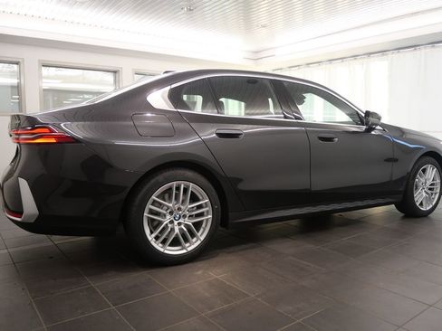 Used 2025 BMW 530i 530i image 7