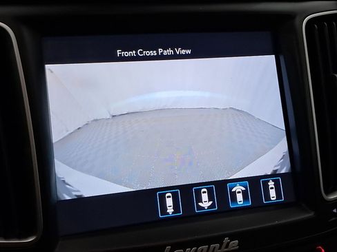 Used 2019 Maserati Levante S image 23