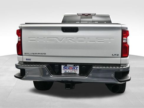 Used 2020 Chevrolet Silverado 2500 LTZ w/ LTZ Plus Package AWD/4WD image 4