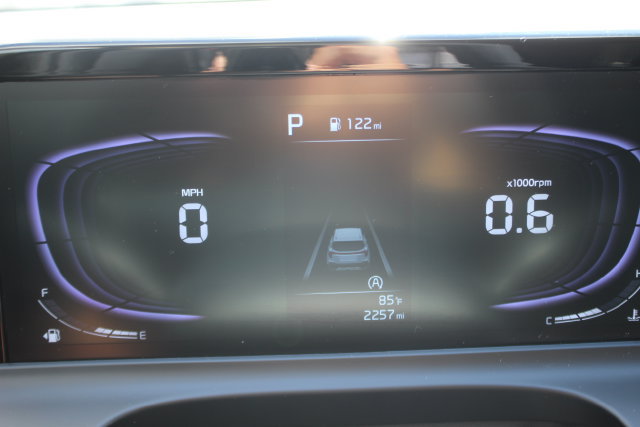 Certified 2025 Kia Seltos LX AWD/4WD image 16