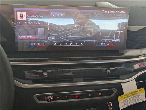 Used 2026 BMW X5 xDrive40i w/ M Sport Package AWD/4WD image 12