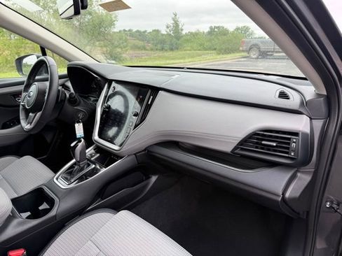 Used 2025 Subaru Outback Premium w/ Popular Package #1A AWD/4WD image 13