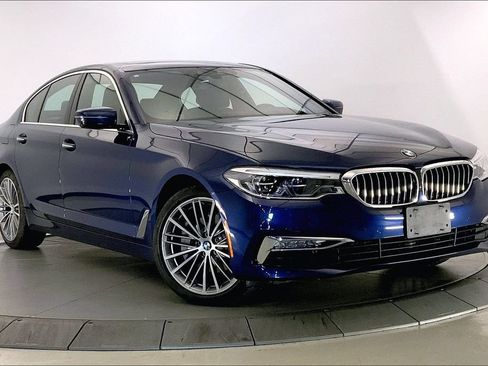 Used 2018 BMW 530i xDrive AWD/4WD image 1