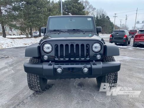 Used 2017 Jeep Wrangler Unlimited Sport image 10
