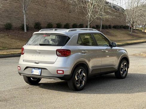 New 2026 Hyundai Venue SEL image 6