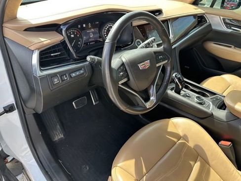 Used 2024 Cadillac XT6 Sport w/ LPO, Onyx Lite Package AWD/4WD image 25