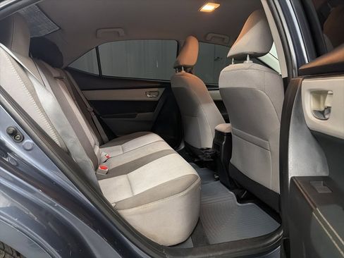 Used 2017 Toyota Corolla LE image 25