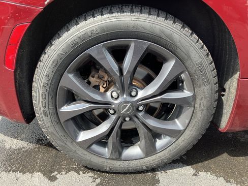 Used 2019 Chrysler Pacifica Touring-L w/ Advanced Safetytec Group FWD image 9