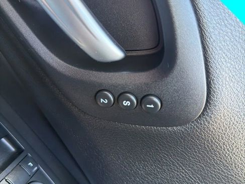 Used 2014 Jeep Cherokee Limited w/ Technology Group AWD/4WD image 19