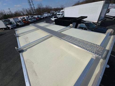 Used 2025 Ford E-450 and Econoline 450 Super Duty w/ Driver's Safety Package image 7