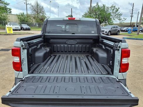 Used 2024 Ford Maverick Lariat w/ FX4 Off-Road Package AWD/4WD image 13
