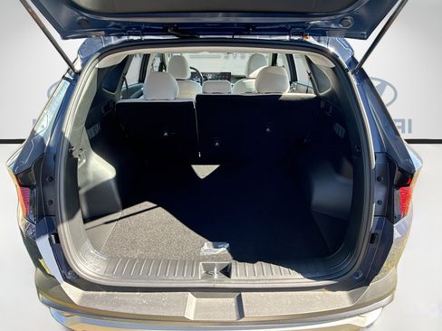 New 2026 Hyundai Tucson SE image 18