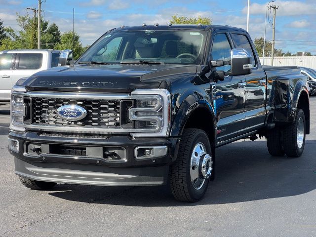New 2026 Ford F450 Platinum w/ Platinum Plus Package AWD/4WD image 46