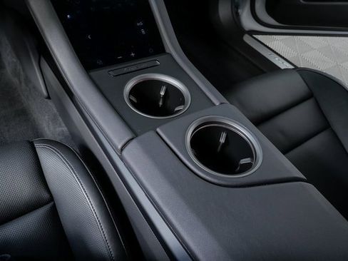 Certified 2025 Porsche Taycan image 16