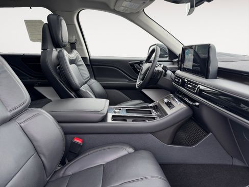 New 2025 Lincoln Aviator Reserve w/ Equipment Group 201A image 16
