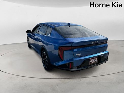 New 2025 Kia K4 GT-Line image 5