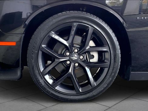 Used 2022 Dodge Challenger R/T w/ Blacktop Package image 10