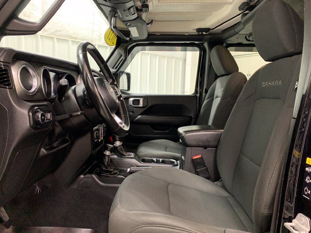 Used 2021 Jeep Wrangler Unlimited Sahara w/ Uconnect 4C Nav & Sound Group AWD/4WD image 16