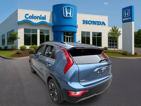 Used 2025 Kia Niro Wind w/ Wind Preserve Package image 4