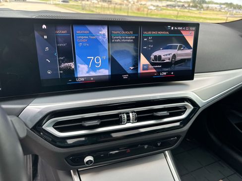 Used 2024 BMW 430i xDrive Coupe w/ Premium Package image 12